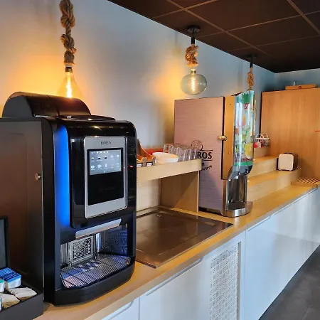 Hotel Kyriad Direct Saint Brieuc - Parc Des Expositions Trégueux