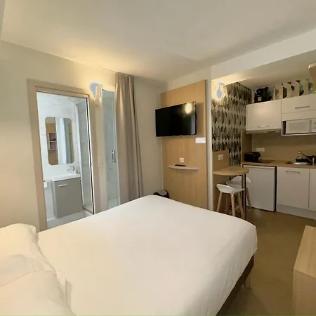 Hotel Kyriad Direct Saint Brieuc - Parc Des Expositions